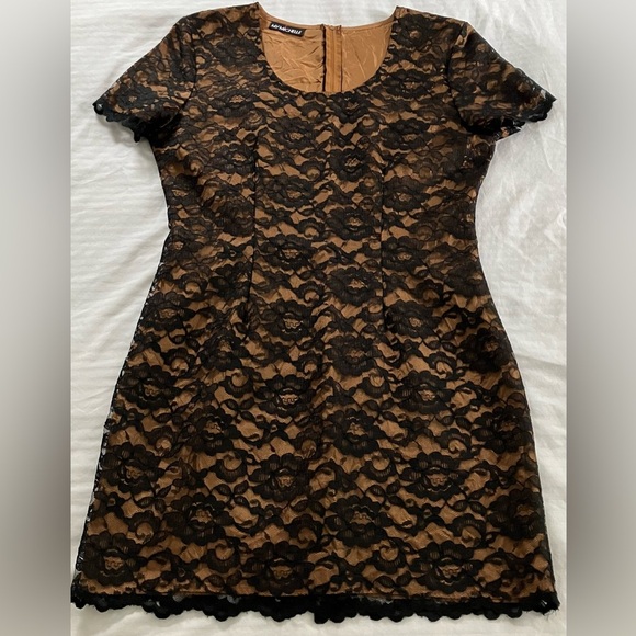 Women’s little black lace Dress - vintage look - lined with copper toned fabric - Picture 4 of 15